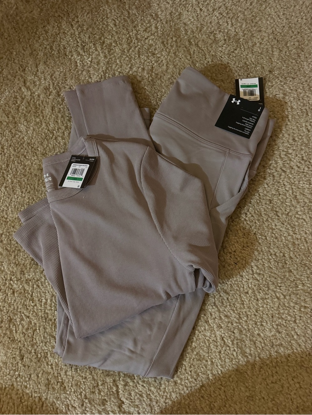 Under Armour SET - Women’s Ribbed High Rise Leggings and  Long Sleeve Fitted Top